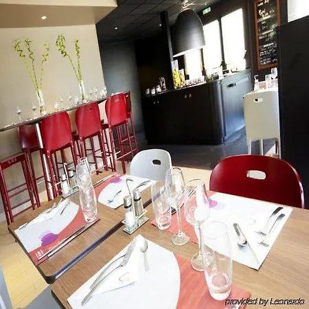 מלון Campanile מנוסק