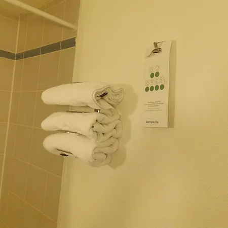 מלון Campanile 3*