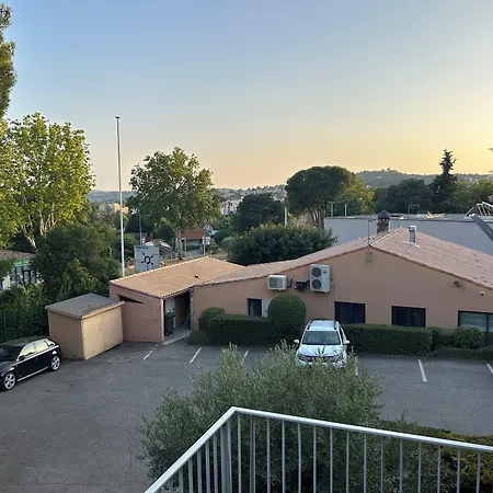 Campanile מלון 3*