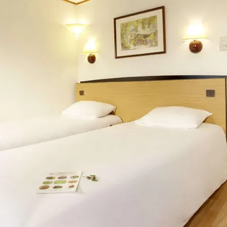 Campanile Hotel 3*